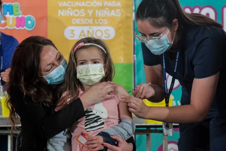 Chile inició la vacunación contra el Covid para niños de entre tres y cinco años.