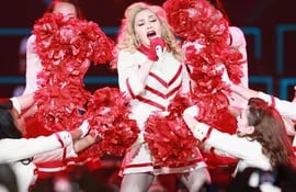 Madonna canceló su gira por estar internada en cuidados intensivos.