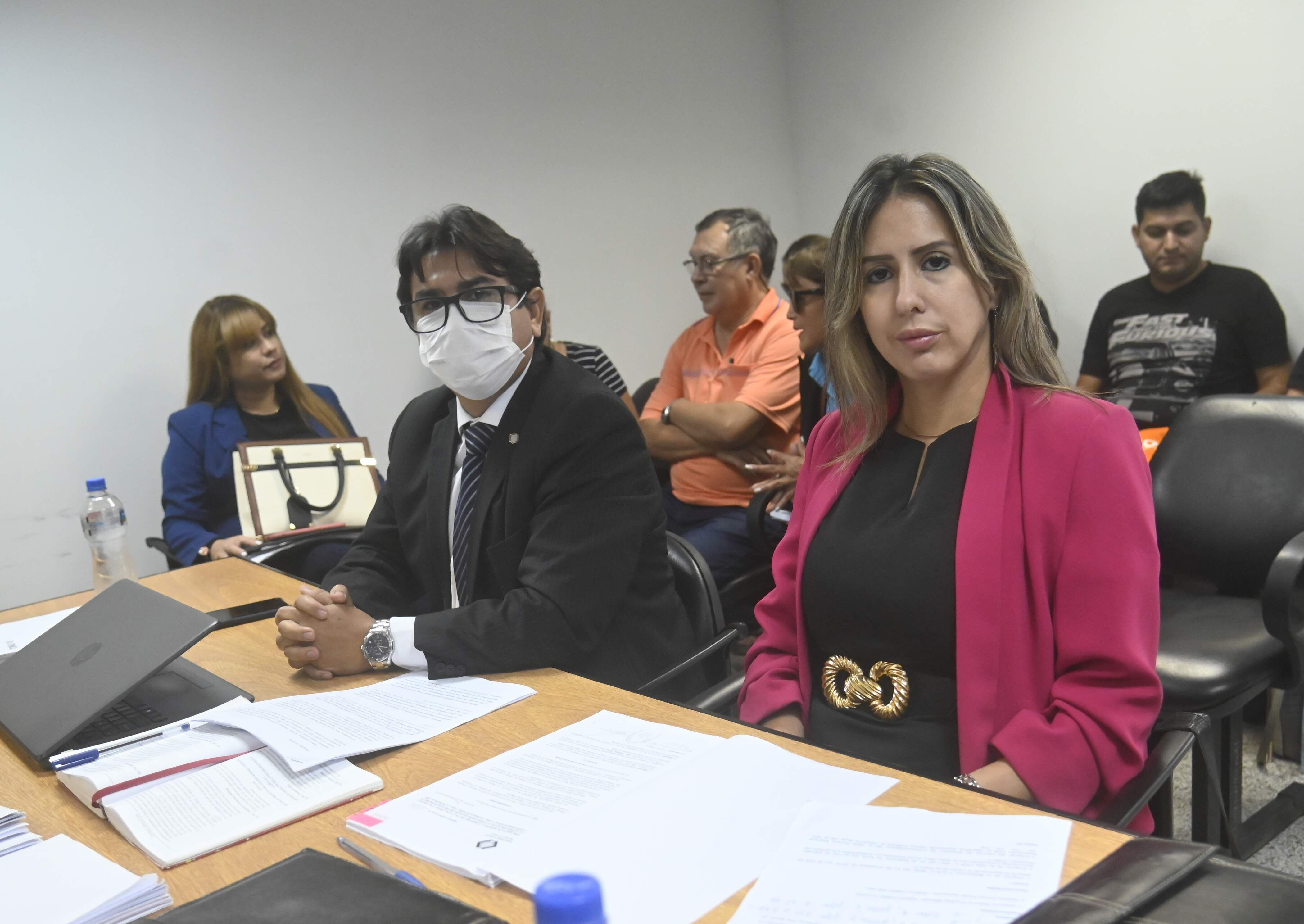 Natalia Fúster y Néstor Coronel, fiscales de Delitos Económicos y Anticorrupción, que sostienen la acusación contra Dany Durand.