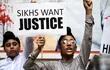 Miembros de la minoría sikh paquistaní protestan por la muerte de Hardeep Singh Nijjar en Canadá.