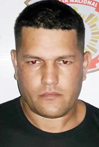 El suboficial inspector Cipriano Javier Silva Portillo fue detenido ayer en Concepción y después llevado a Pedro Juan Caballero, por el homicidio de otros 2 policías.