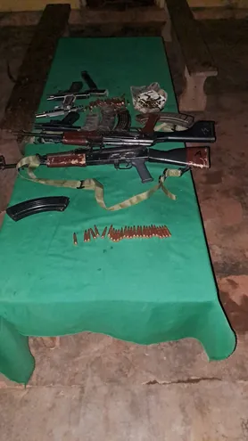 Se reporta la detención de dos personas, además la incautación de armas en Puentesiño.