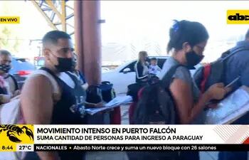 Puerto Falcón: Suma cantidad de personas para ingreso a Paraguay