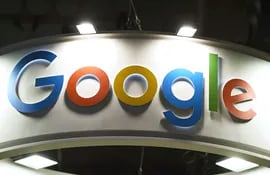 Francia multará de 2,015 millones de euros a Google por falta de transparencia al consumidor.