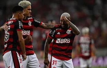 Flamengo volvió a ganarle a Vélez y jugará la final de la Copa Libertadores