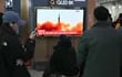Corea del Norte lanzó hoy un misil balístico de rango intermedio (IRBM) al mar de Japón (llamado mar del Este en las dos Coreas), según informó el Estado Mayor Conjunto (JCS) en un comunicado.