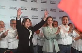 La diputada y senadora electa del Partido Encuentro Nacional (PEN), Kattya González es actualmente la principal referente del PEN, que apoyó principalmente a la excandidata a vicepresidenta Soledad Núñez en la Concertación.