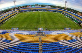El estadio Feliciano Cáceres del club Sportivo Luqueño, que en 2022 competirá en la División Intermedia.