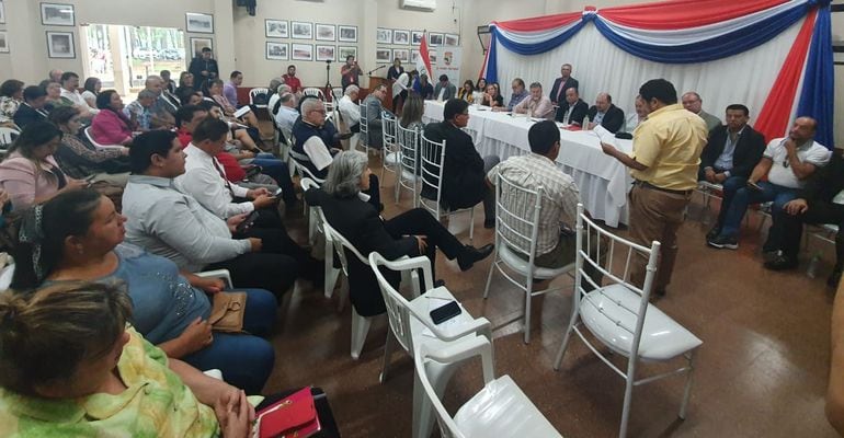 La presentación del proyecto de ley  se realizó en la gobernación del Alto Paraná.