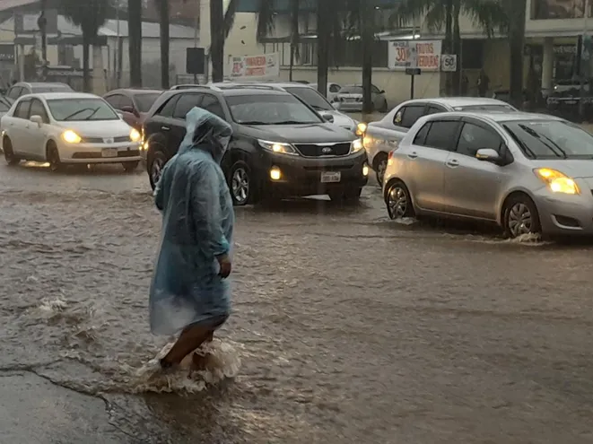 Lluvia en Asunción.