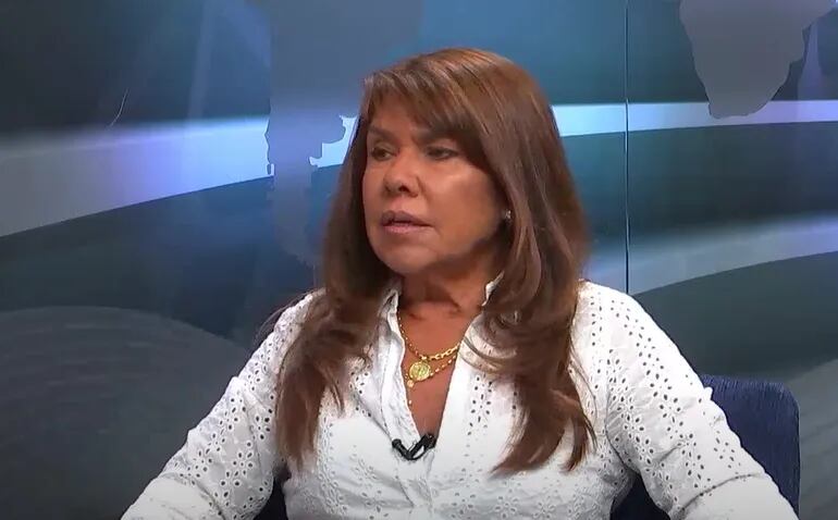 La senadora Celeste Amarilla, en los estudios de ABC TV.