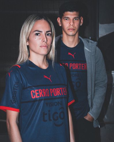 Cerro Porteño presentó su tercera equipación