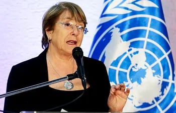 La propia alta comisionada de la ONU para los Derechos Humanos, Michelle Bachelet, documentó los múltiples crímenes de lesa humanidad cometidos por el régimen chavista, con miles de ejecuciones extrajudiciales, torturas y desapariciones.