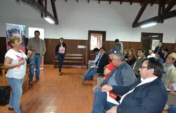 El taller sobre abordaje de las noticias fue desarrollado en la Aldea S.O.S de San Ignacio.