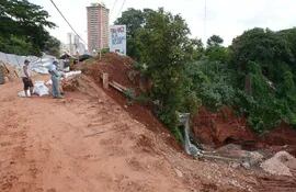 los-trabajos-de-recons-truccion-del-puente-y-el-asfaltado-de-la-calle-manuel-gondra-en-asuncion-seguiran-por-lo-menos-hasta-abril-segun-tecnicos--200644000000-1298228.jpg