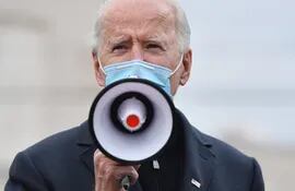 El candidato demócrata a la presidencia de Estados Unidos Joe Biden habla en el sindicato de carpinteros de Scranton, en Pennsylvania.