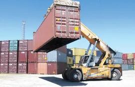 El comercio exterior de Paraguay entre exportaciones e importaciones movilizó unos US$ 26.700 millones al penúltimo mes del año