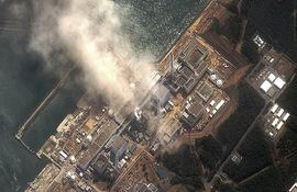 fukushima-13149000000-421391.jpg
