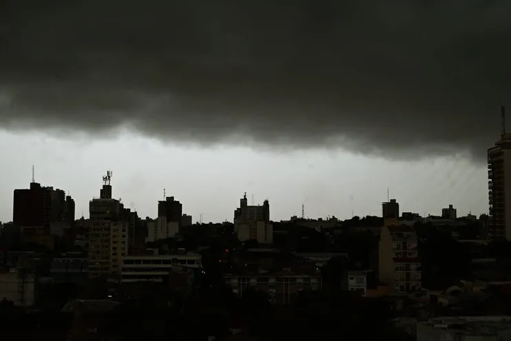 lluvia tormenta Asunción
