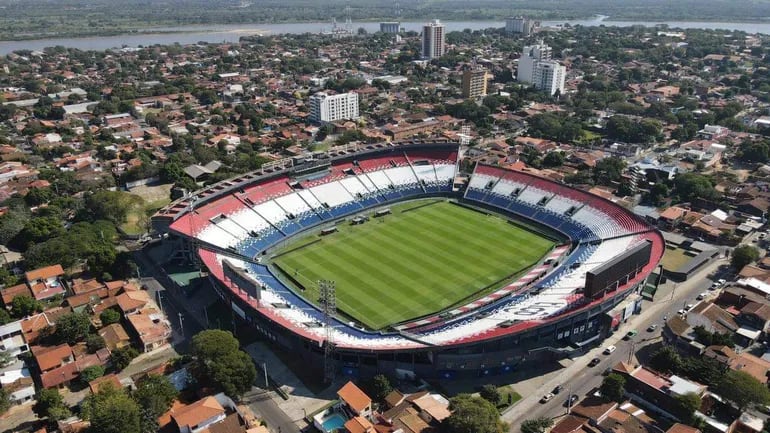 El estadio Defensores del Chaco albergará esta noche el duelo entre Sportivo Ameliano y Olimpia, por la Supercopa Paraguay.