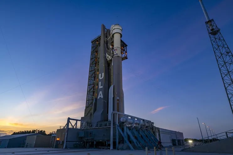 Boeing alista los últimos preparativos de su primer misión espacial tripulada.