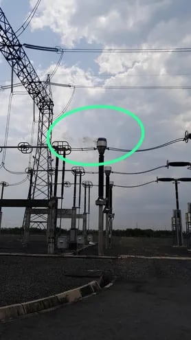 El transformador de corriente (TC) afectado en la subestación.