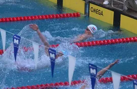 Benjamín Hockin, nadador paraguayo, durante los 100 metros Libre en los Juegos Odesur Asunción 2022.