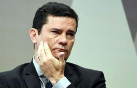 el-exjuez-sergio-moro-hoy-ministro-del-interior-brasileno-condeno-a-decenas-de-empresarios-y-politicos-en-el-mayor-caso-de-corrupcion-conocido-en-el-203214000000-1844086.jpg