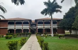 Sede de la Gobernación del Alto Paraguay en Fuerte Olimpo.