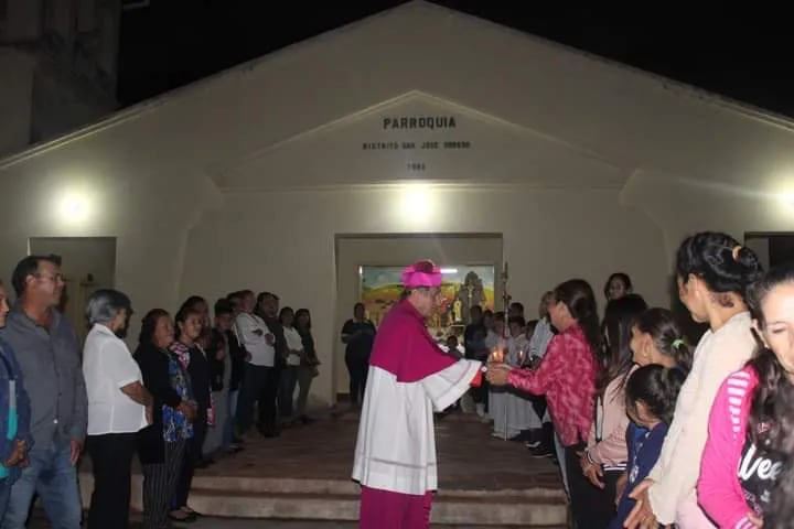 San José Obrero: Con mensajes de paz, alegría y humildad Mons. Valenzuela inició su visita Pastoral