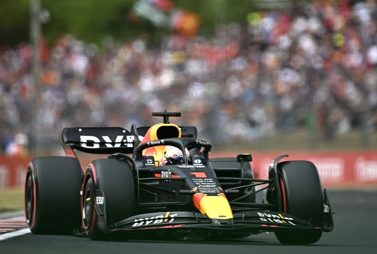 Max Verstappen remontó desde la décima posición, fue constante y al final se quedó con la victoria, que lo alivia en la punta del campeonato.