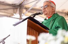 El cardenal de Paraguay, Adalberto Martínez Flores, ofrece su primera misa como primer cardenal paraguayo
