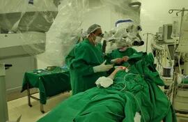 Las cirugías practicadas a Zaván fueron un éxito, según el médico encargado.