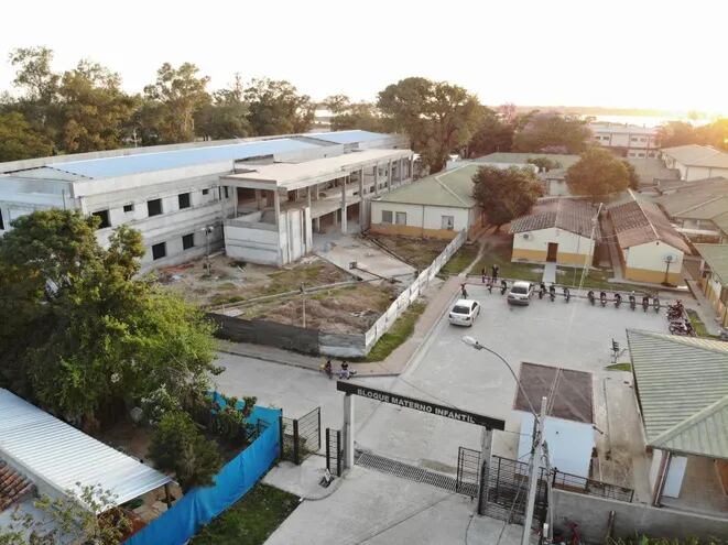 La estructura en construcción del futuro Hospital Materno Infantil de Pilar.