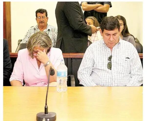Confirman condena para el exintendente de la Policía Nacional, Hérmes Garcia Balmaceda y su esposa  Lelys Penayo por enriquecimiento ilícito y evasión de impuestos.
