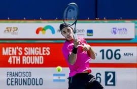 El argentino Francisco Cerundolo venció al francés Francis Tiafoe y avanzó a cuartos en el Miami Open.