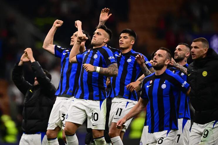 El Inter derrotó al Milan en el partido de ida de las semifinales de la Liga de Campeones