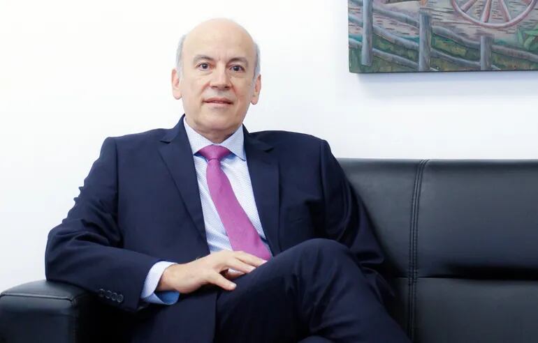 Carlos Raúl Moreno, vicepresidente de Banco Continental, que cuenta con más de 190.000 clientes activos, 1.100 colaboradores y 61 sucursales en el país.