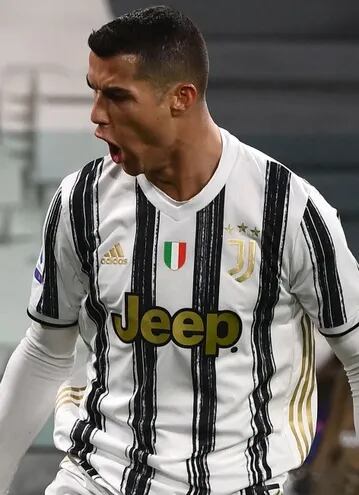 Cristiano Ronaldo, 36 años.
