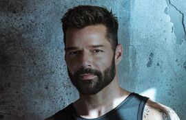El cantante puertorriqueño Ricky Martin sorprendió a sus millones de seguidores al lanzar sin previo anuncio un EP titulado "PAUSA" en todas las plataformas digitales.