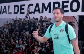 Juan Espínola será baja en Olimpia ante Guaireña FC