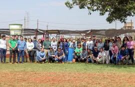 Participantes del curso de formación de implementadores de Buenas Practicas Agrícolas realizado en Cetapar.