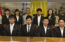 el-nuevo-grupo-de-voluntarios-japoneses-durante-la-visita-realizada-a-abc-color-estaran-en-areas-de-deportes-educacion-salud-y-ambiente--202101000000-1399454.jpg