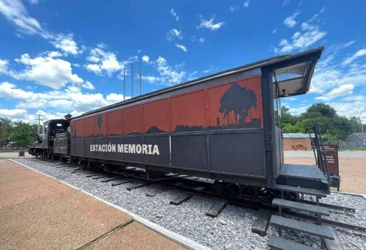 Vagón de tren convertido en museo revive la historia de Puerto Casado