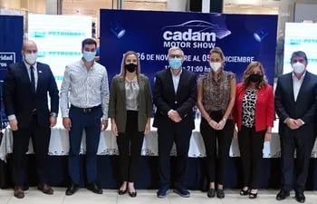 Directivos de CADAM, que hoy habilitan la feria 2021.