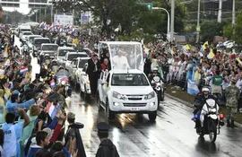 el-papa-en-paraguay-160149000000-1351094.jpg