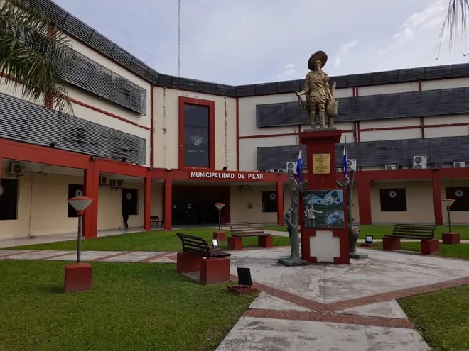 Los concejales de Pilar, aprobaron un préstamo de 1300 millones de guaraníes para el pago de salarios y aguinaldo de funcionarios municipales.