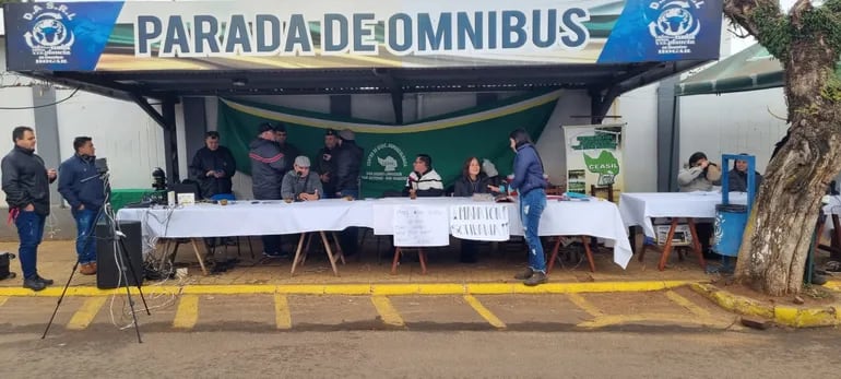 Realizan maratón solidaria a beneficio del Centro Educativo San Isidro Labrador de San Ignacio para la reparación del pabellón siniestrado semanas atrás.