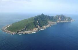 imagen-de-archivo-que-muestra-una-vista-aerea-de-la-isla-uotsuri-una-de-las-islas-senkaku-tan-disputadas-al-este-del-mar-de-china-por-china-japon-y-210527000000-503762.jpg