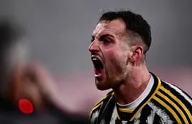 Federico Gatti grita su gol, que sirvió para la victoria de Juventus ante Monza.